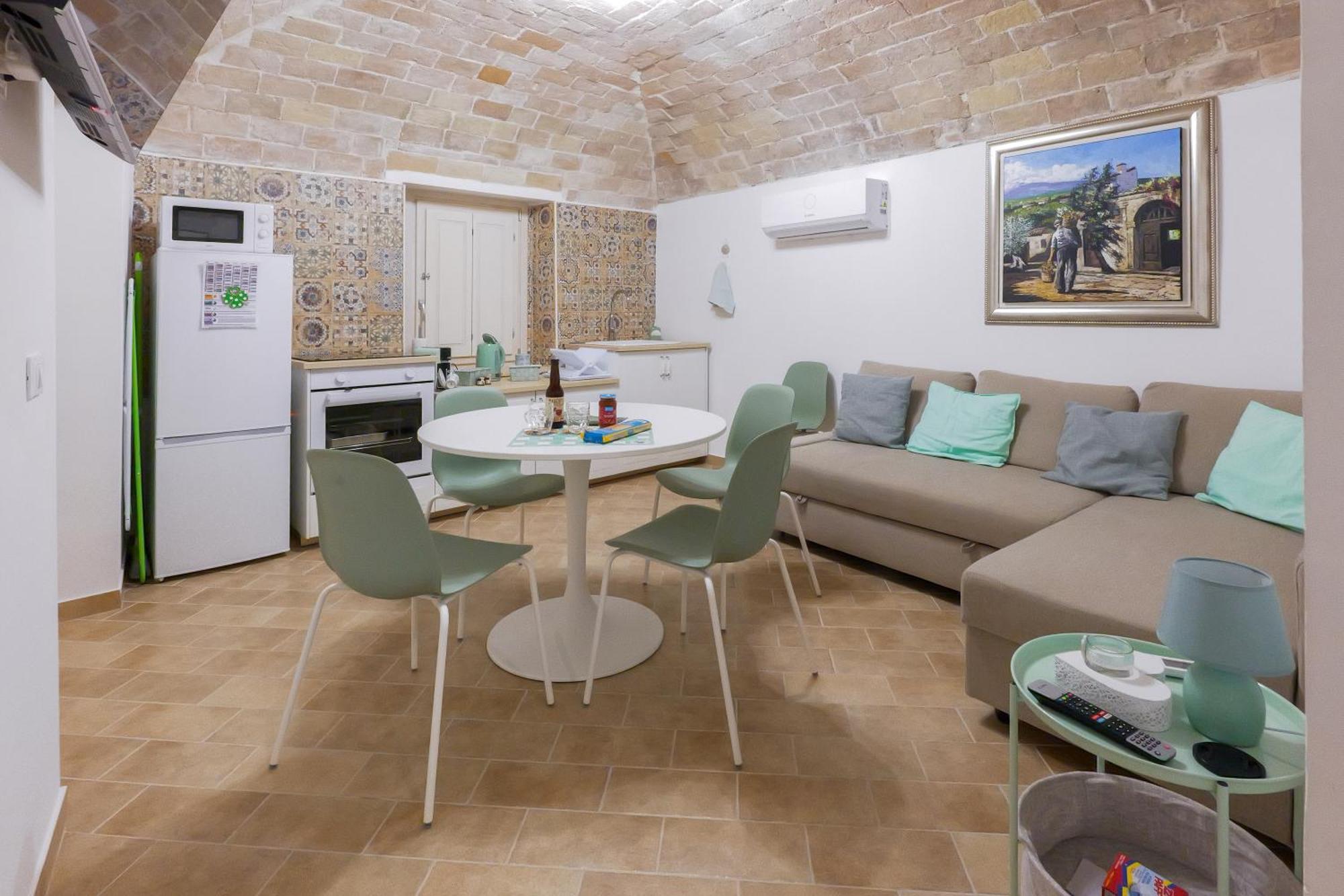 Tullia -intera Casa- Holiday home *